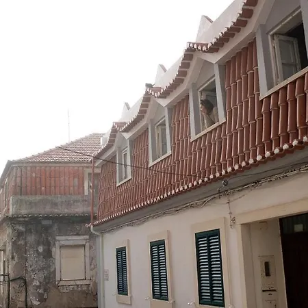 Apartment Oceanview Hideaway - 2 Bedroom In Sesimbra