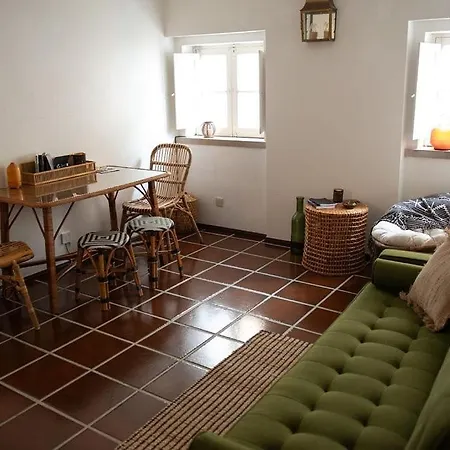 Oceanview Hideaway - 2 Bedroom In Apartment